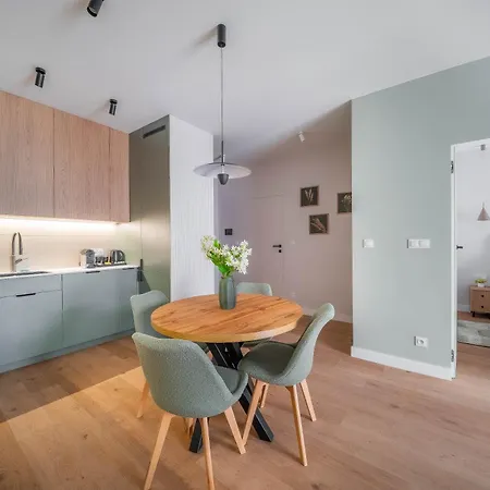 Apartamento Prestige Kierbedzia Varsóvia